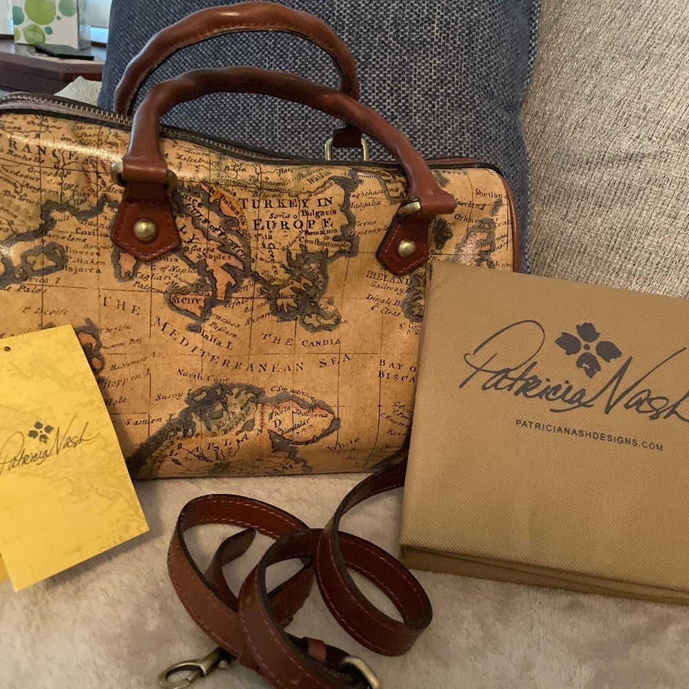 Patricia Nash European Mapprint skye Satchel